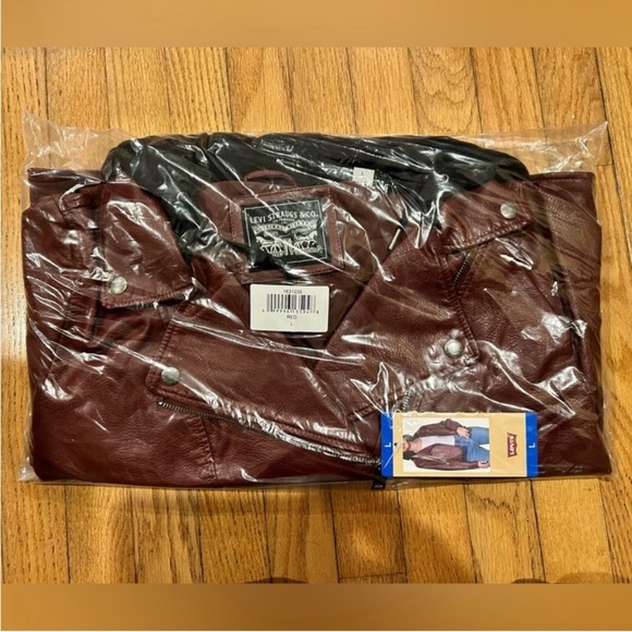 NWT Levi's Ladies Faux Leather Moto Hooded Jacket RED - size L - Picture 5 of 5